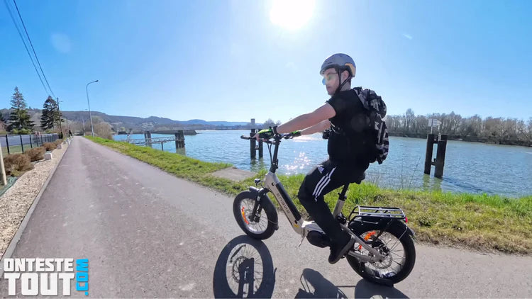 Charger la vidéo : 