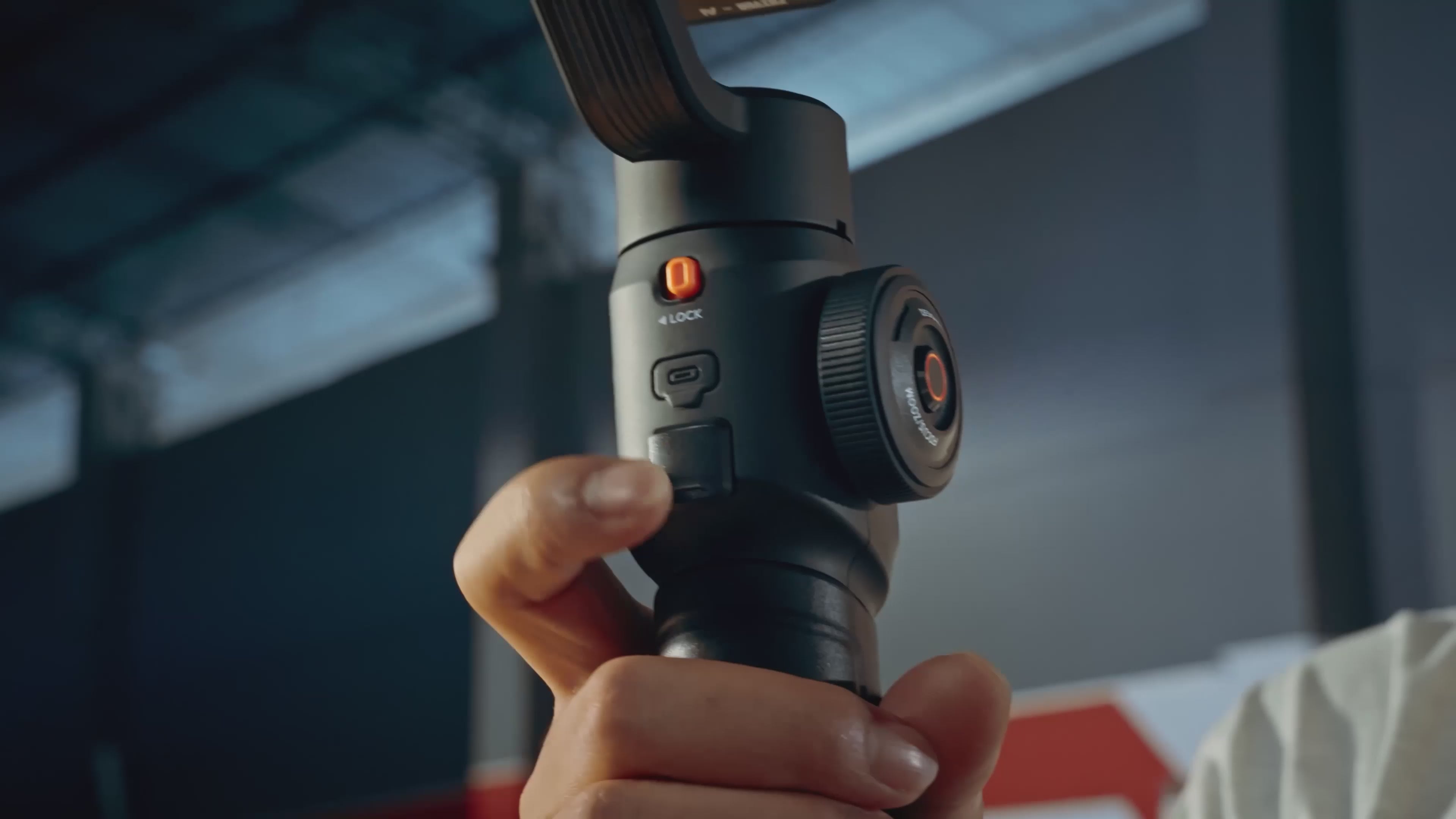 Charger la vidéo : 